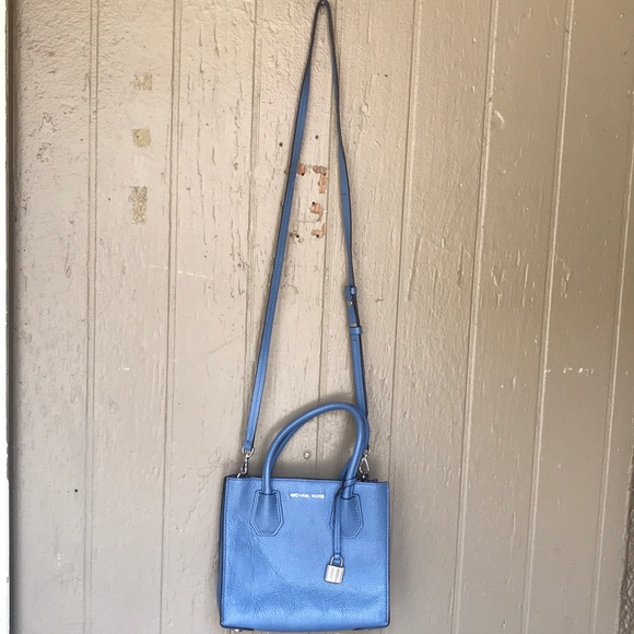 Michael Kors mini crossbody leather bag - Picture 1 of 15